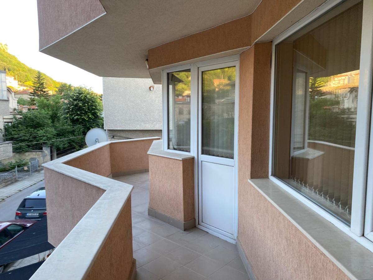 Стаи За Гости Маринови Provadiya Exterior foto